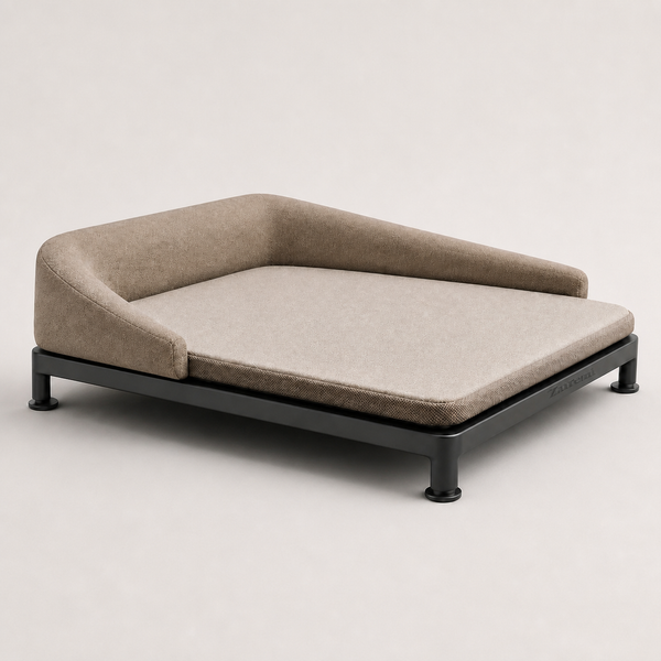 Zuremi Climate Rest Platform with a low-profile upholstered rest surface on a raised graphite base