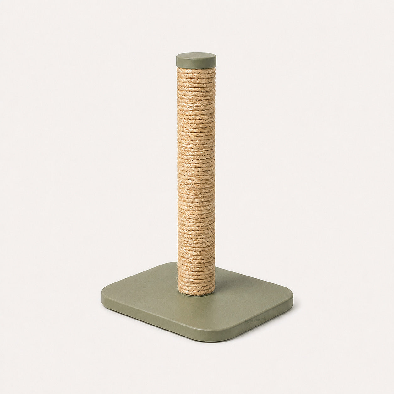 Zuremi Upright Scratching Post front view