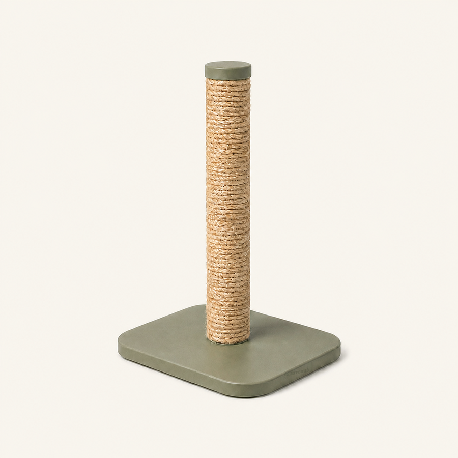 Zuremi Upright Scratching Post